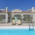 Lägenhet Velsuites By Villagrancanaria